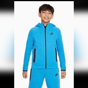 Nike Sportswear Tech Fleece Suit